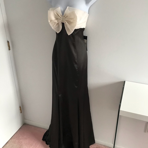 πHost Pickπ Strapless Bow Pearl Silk White Black Prom Dress Wedding Dress - Picture 3 of 16